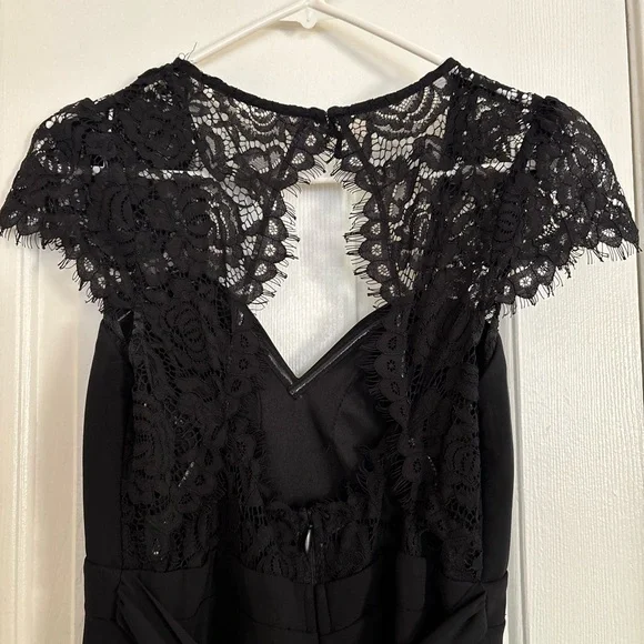 Lulus “Momentous Moments” Black Lace Backless Maxi Dress M - Picture 8 of 9